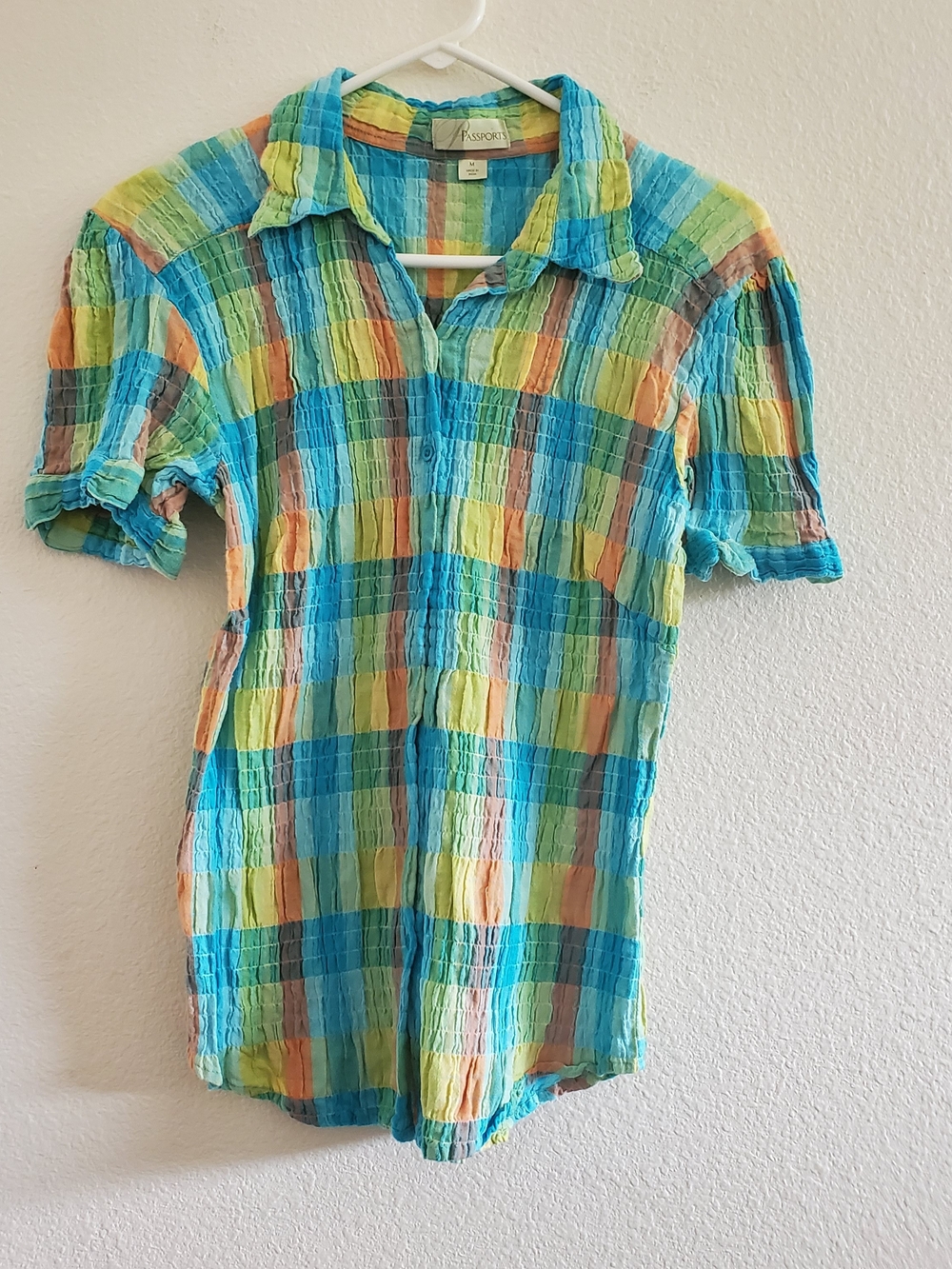Passports Women's Multicolor Plaid Crinkle Button-Down Shirt Size M